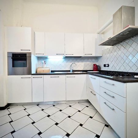 شقة Dimora Di Famagosta Centro - Genovabnb It المظهر الخارجي الصورة
